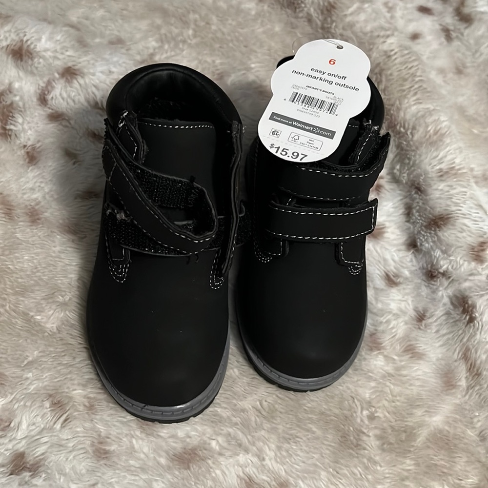 Black kid boots